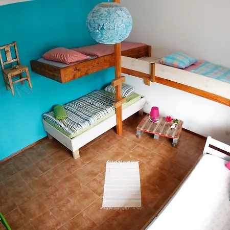 Hostel Portuguese Loveboat